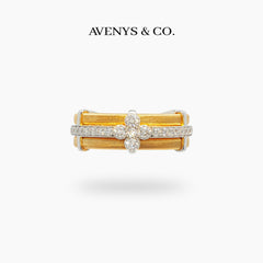 Centerline Ring with White Round Stone – on Yellow Gold