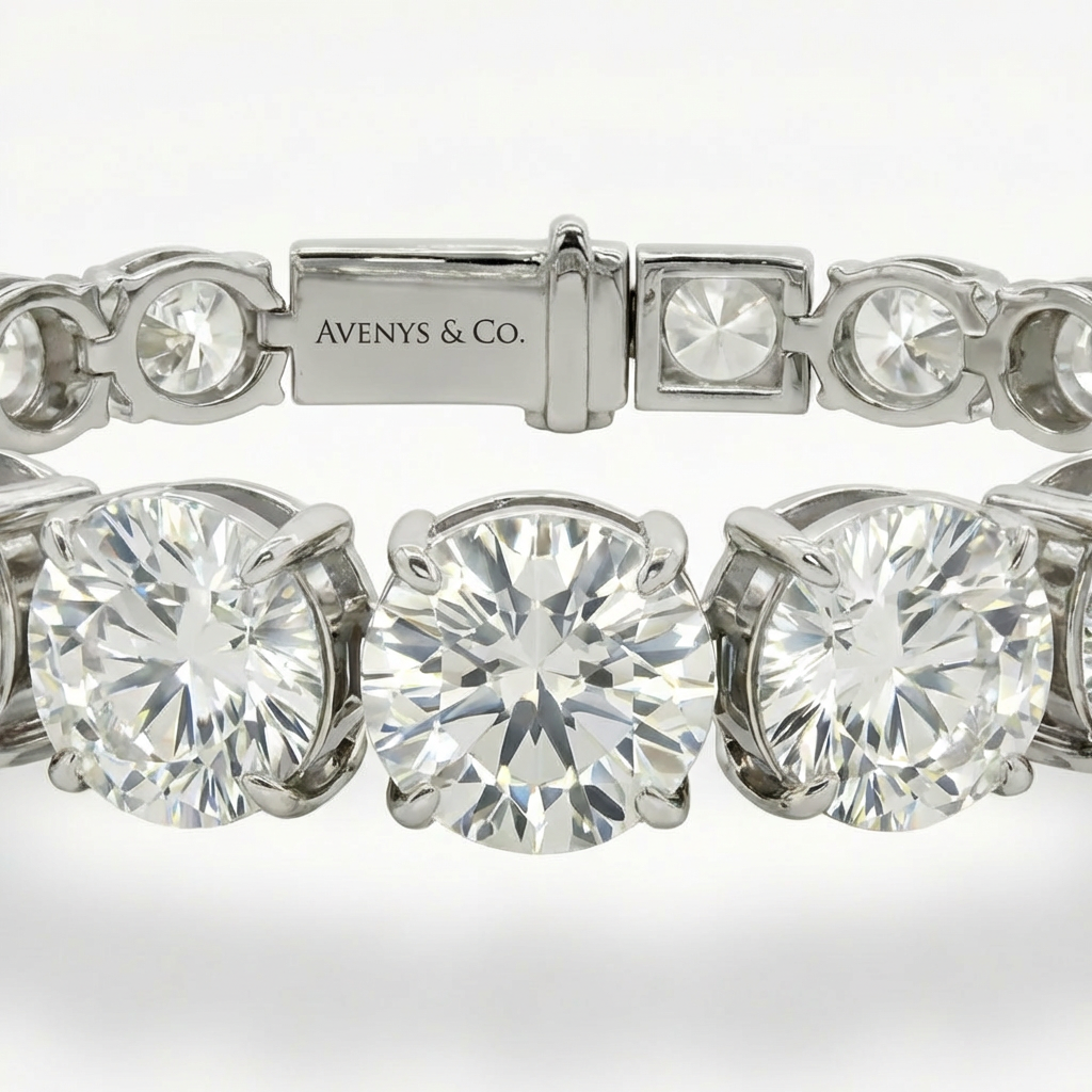 Signature Tennis Bracelet (7mm) with White Round Stone – on White Gold