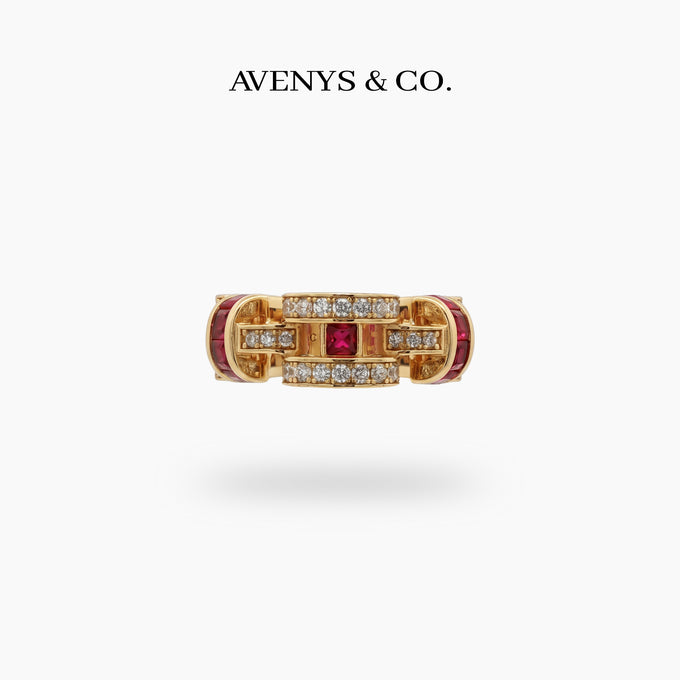 Libre Ring with Red Emerald Stone – on Yellow Gold