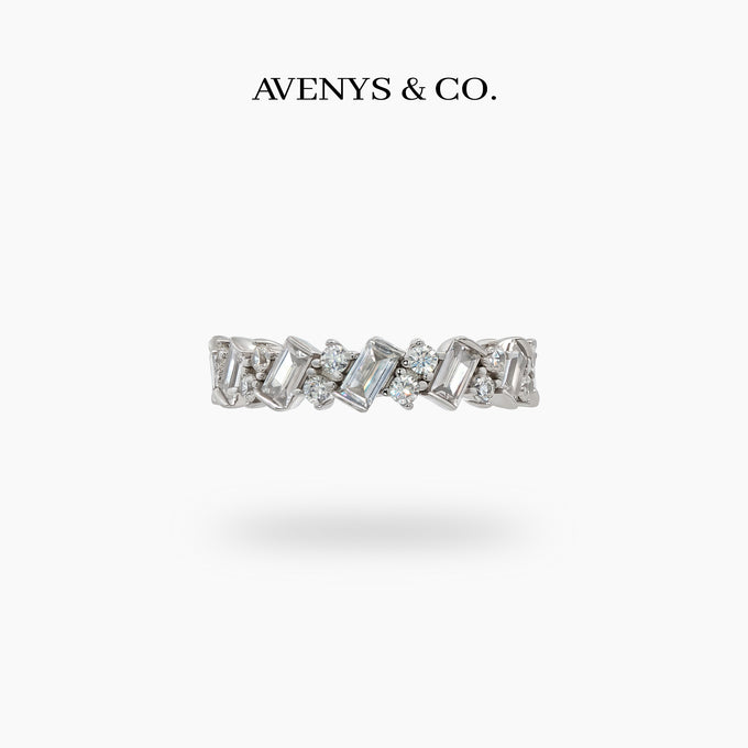 Lattice Slim Ring with White Round Stone – on White Gold