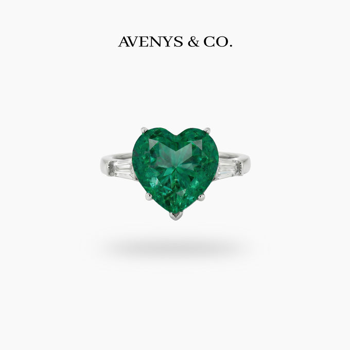 Love Heart Trilogy with Green Heart Stone – on White Gold