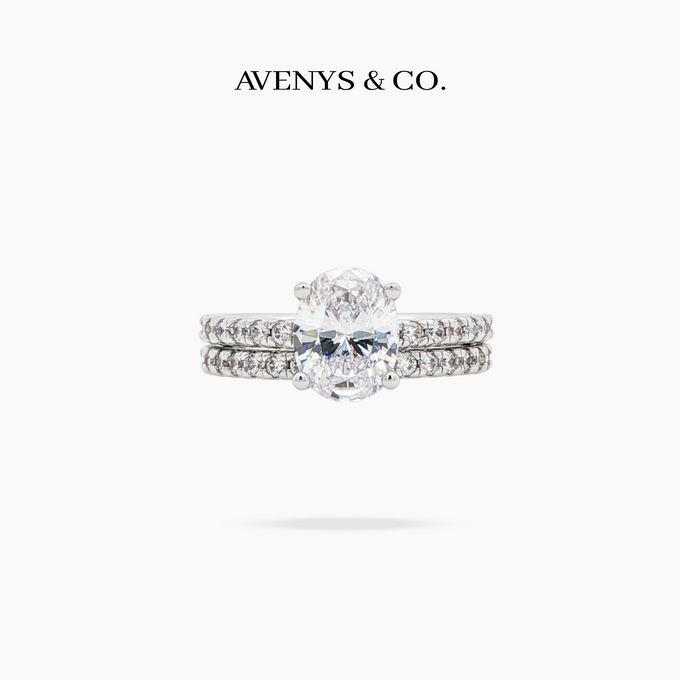 AV Dua™ Oval Ring Set with White Oval Stone – on White Gold