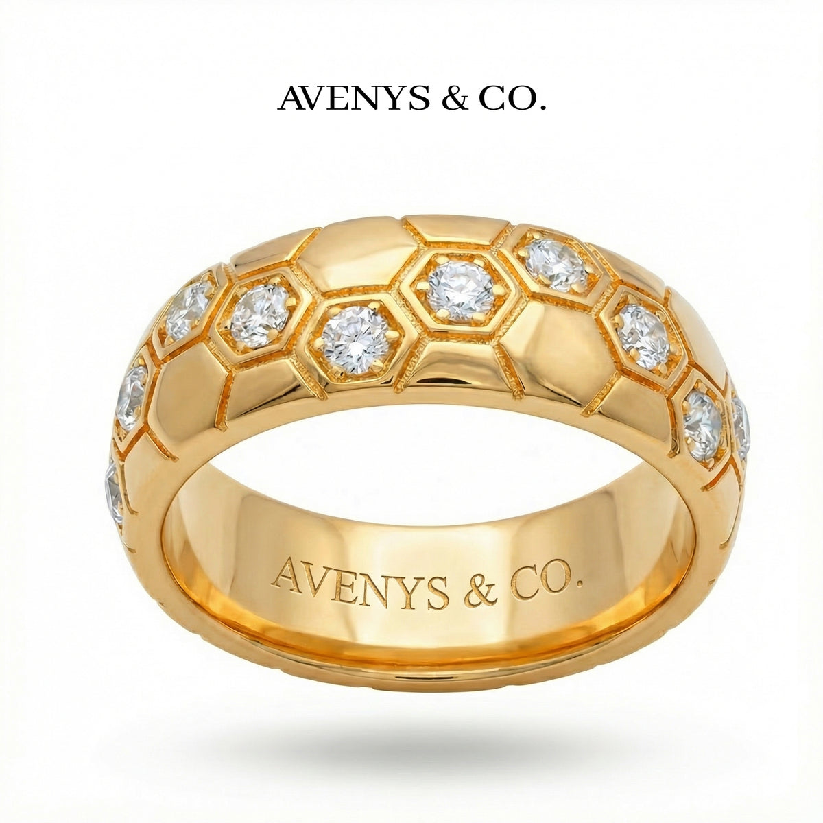 Honeycomb Wide Ring with White Round Stone – on Yellow Gold