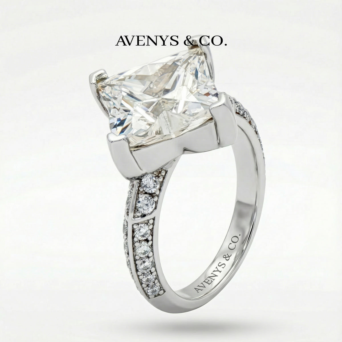 Star Pave Ring with White Marquise Stone – on White Gold
