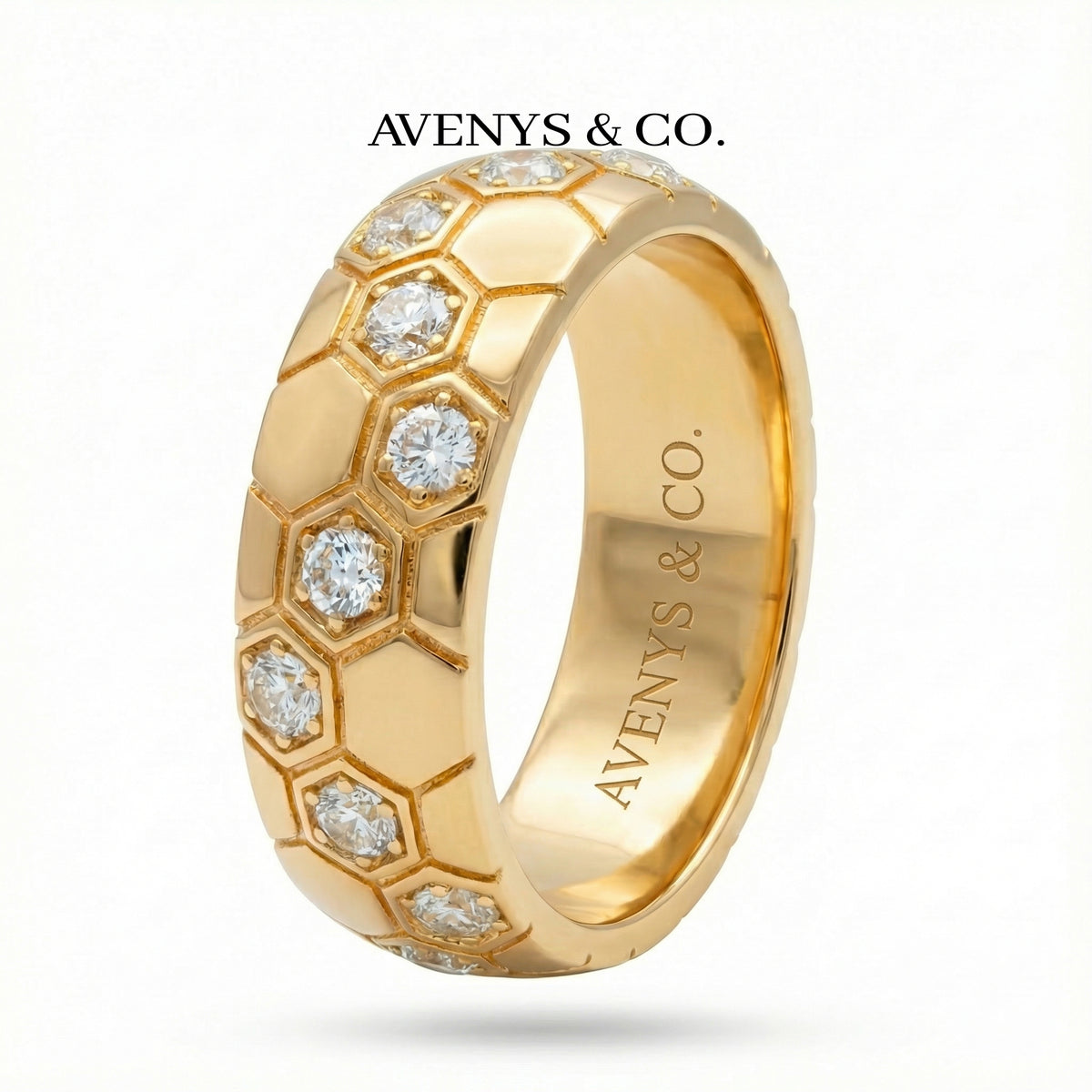 Honeycomb Wide Ring with White Round Stone – on Yellow Gold