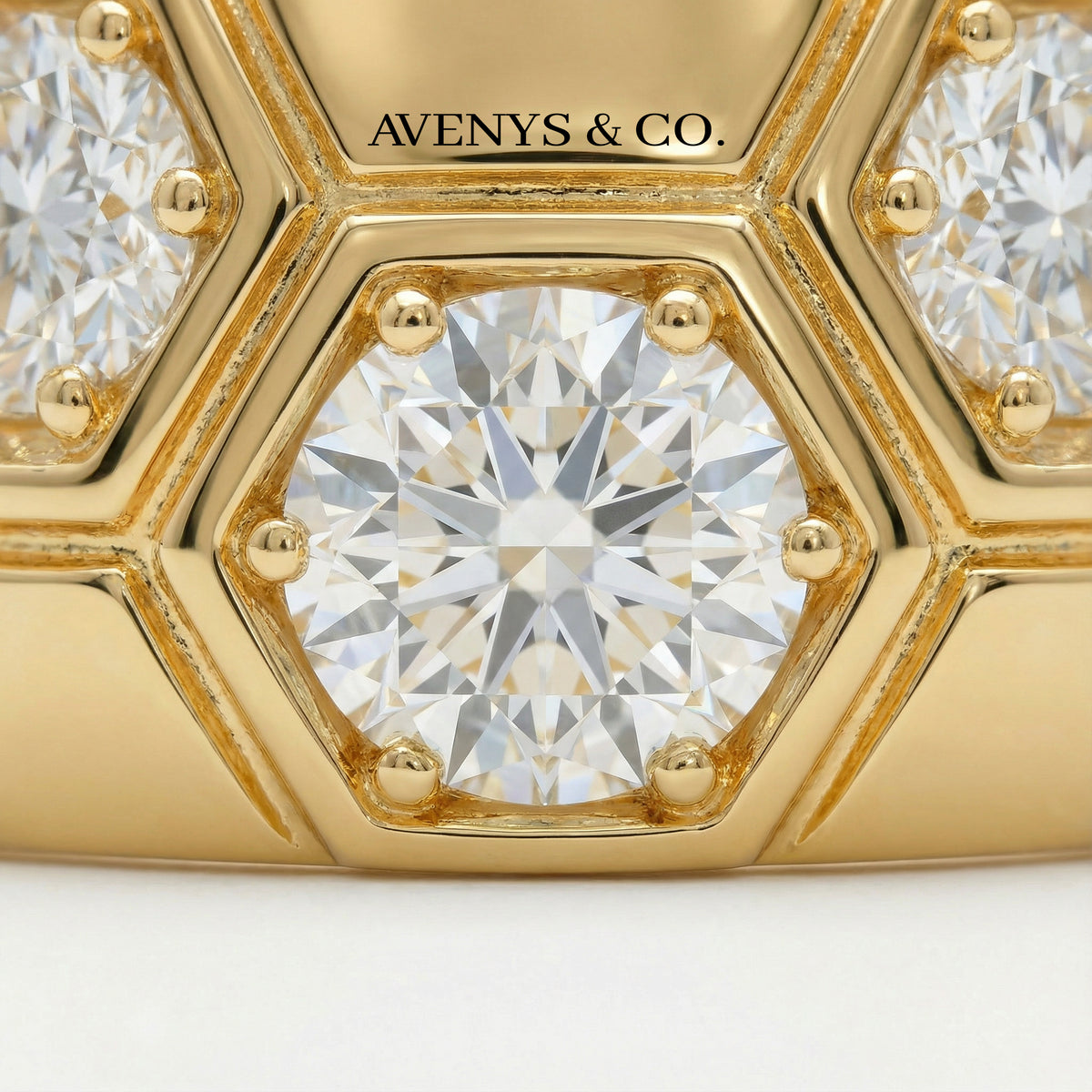 Honeycomb Wide Ring with White Round Stone – on Yellow Gold