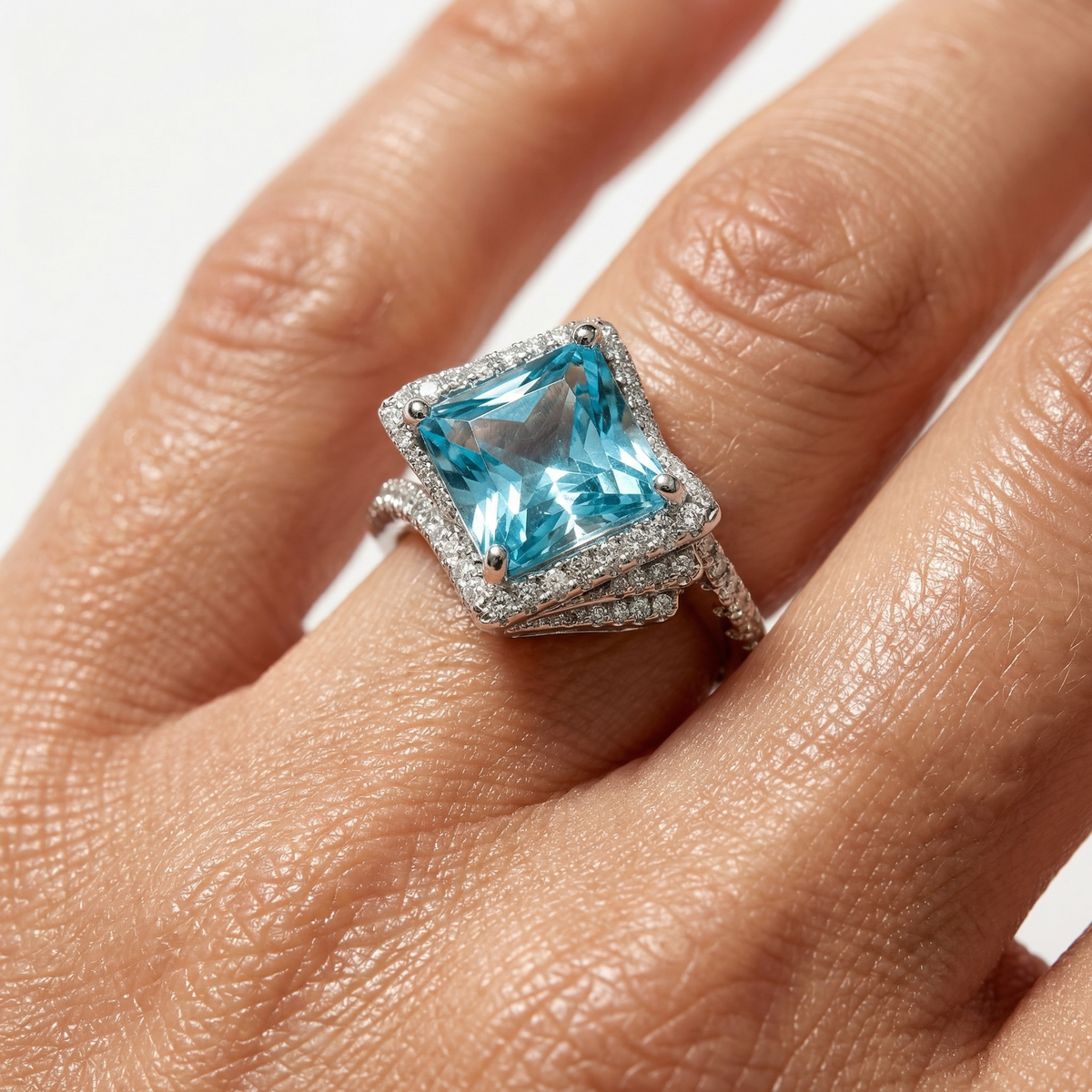 Side Radiant Ring with Aquamarine Radiant Stone – on White Gold