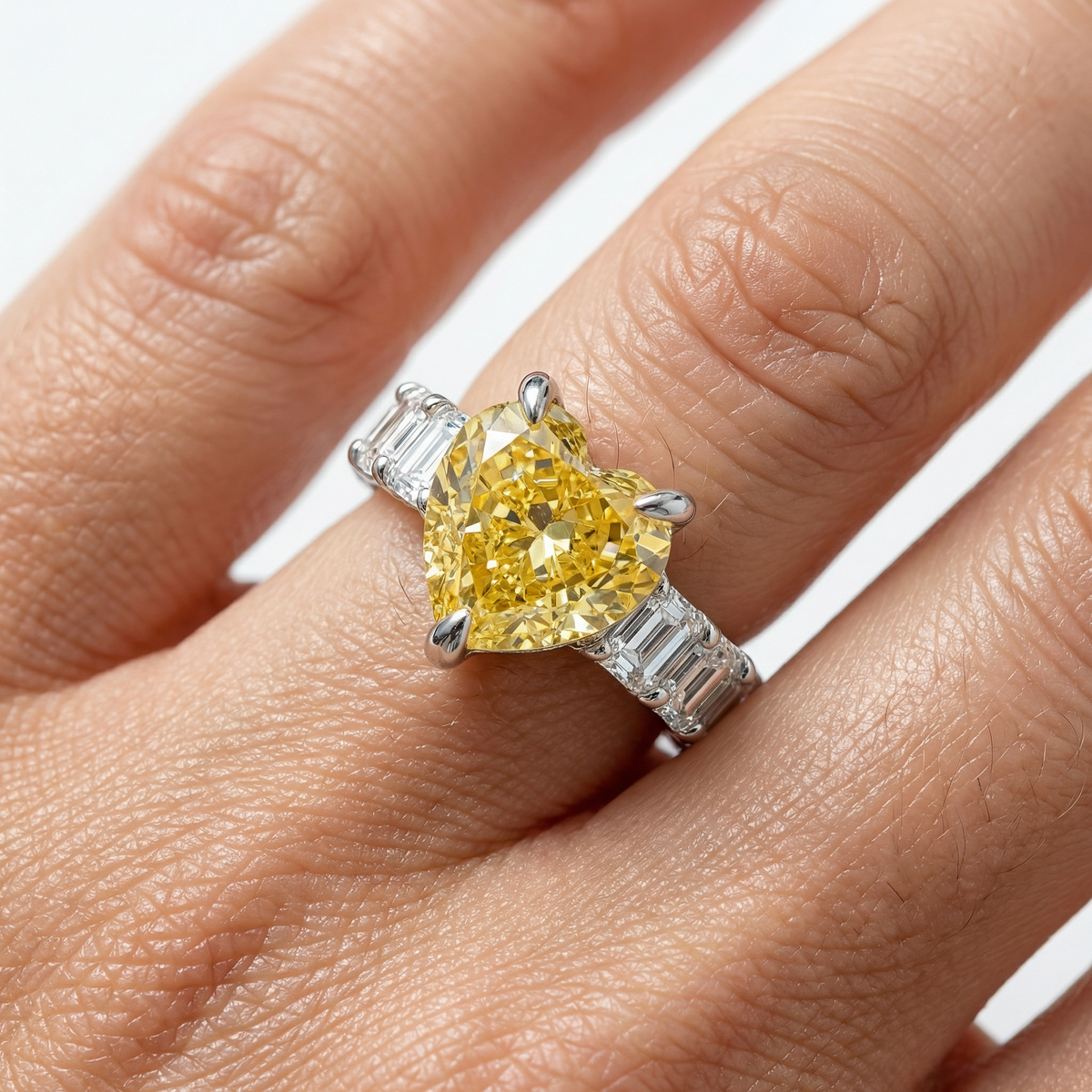 Queens Heart Ring with Yellow Heart Stone – on White Gold