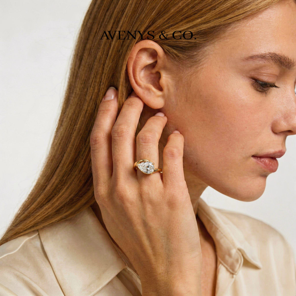 Aerial Pear Ring with White Pear Stone – on Yellow Gold
