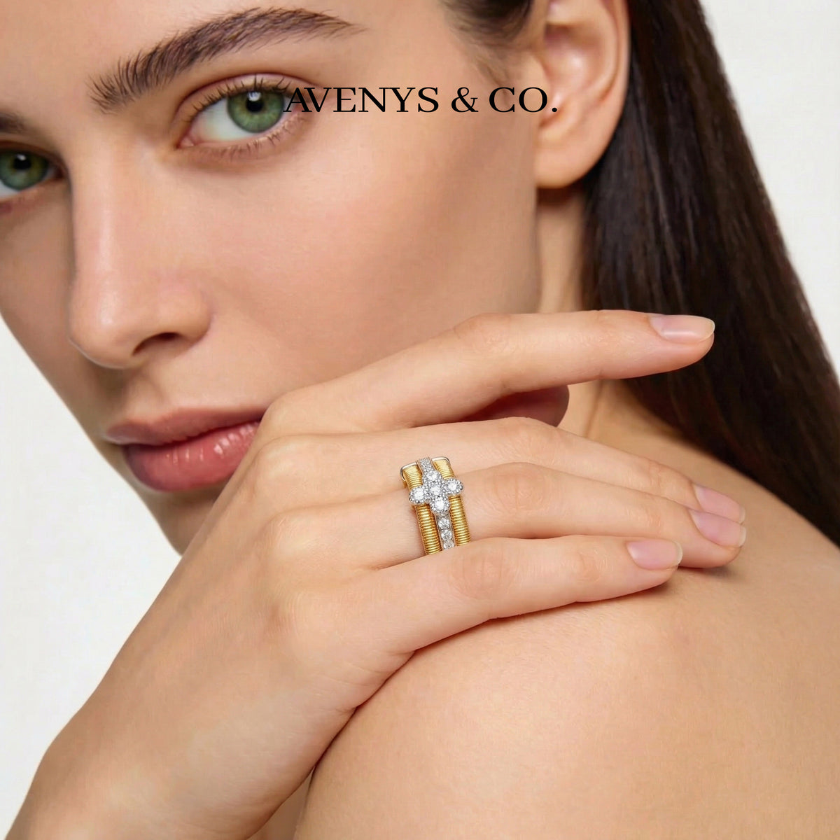 Centerline Ring with White Round Stone – on Yellow Gold