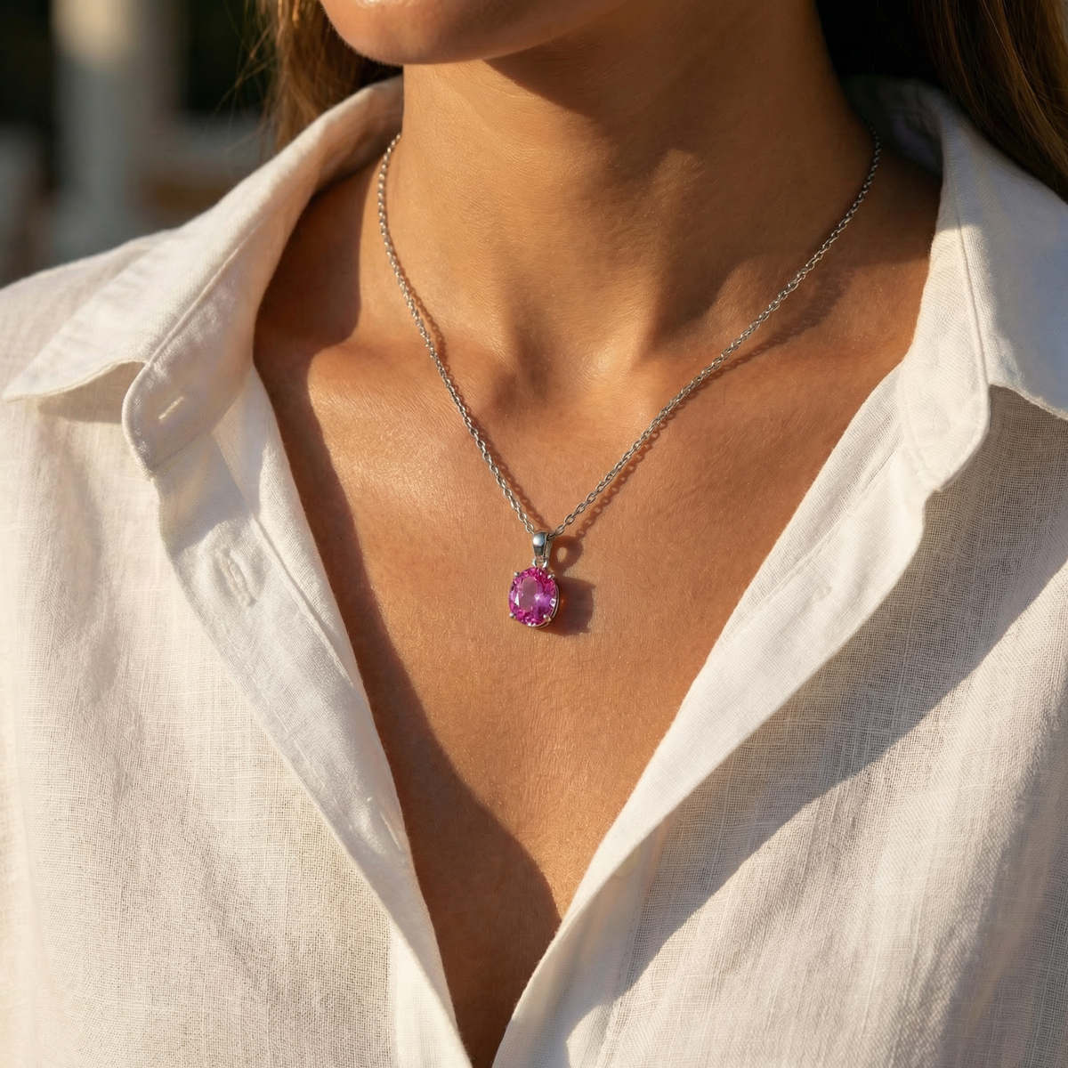 Hot Pendant Necklace with Pink Oval Stone – on White Gold