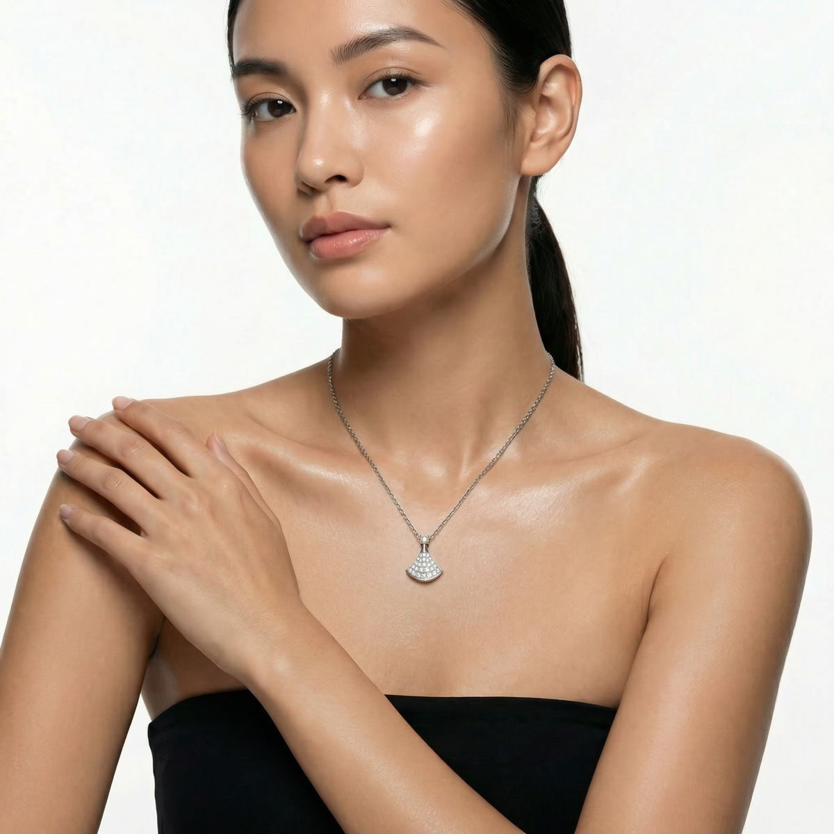 Fan Pave Necklace with White Round Stone – on White Gold