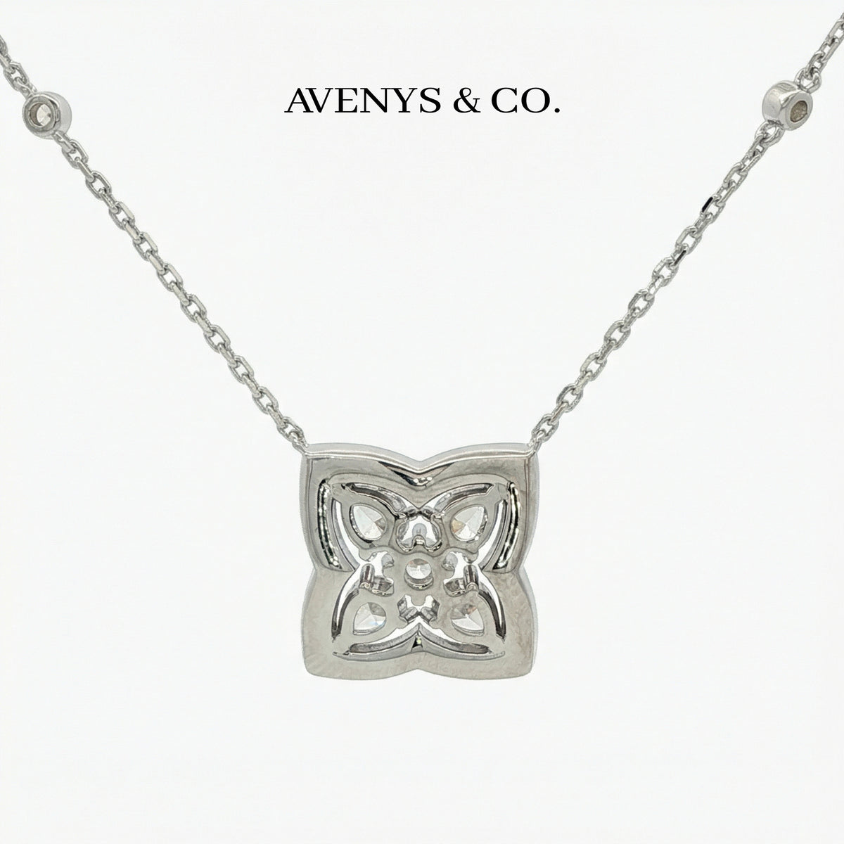 Lotus Small Necklace with White Round Stone – on White Gold