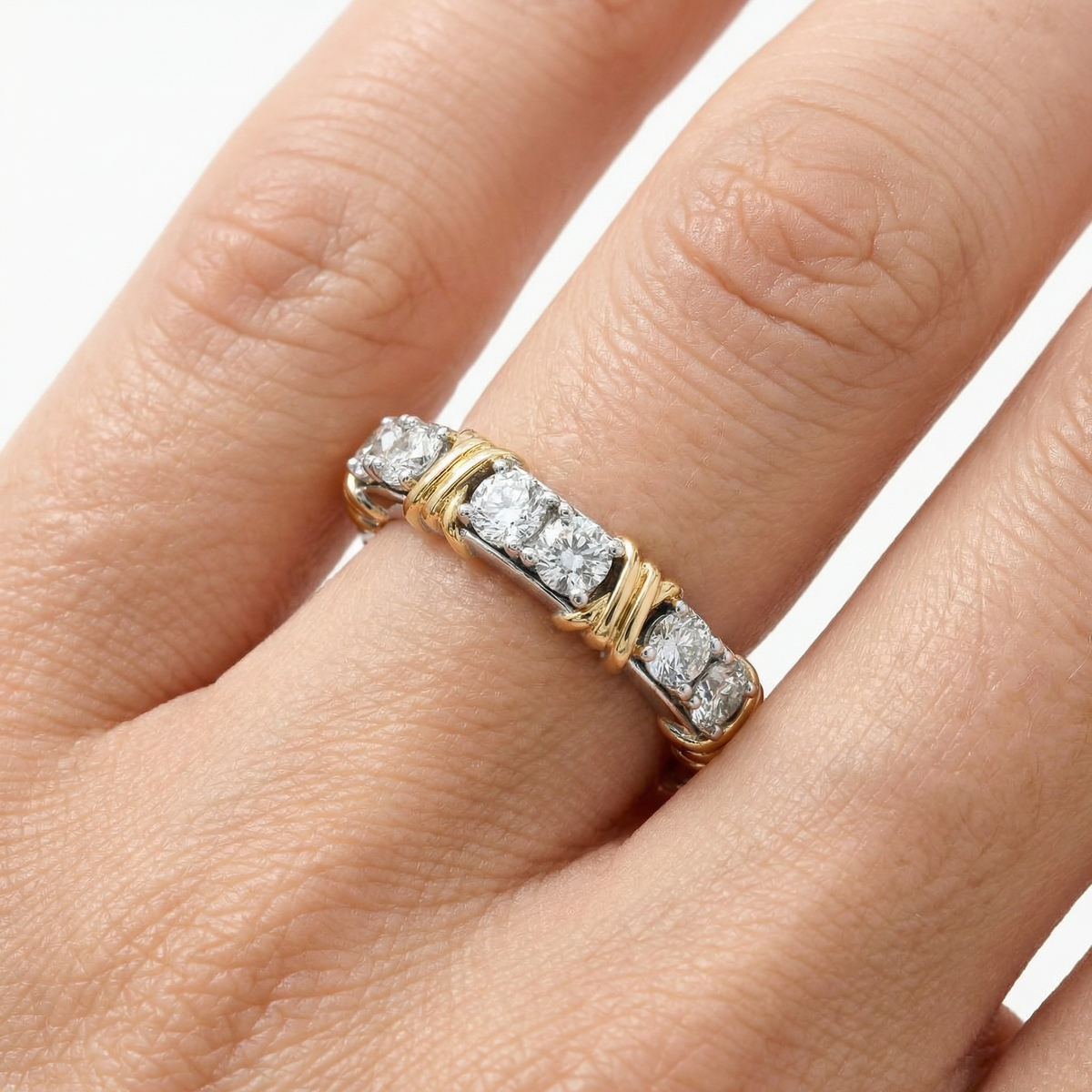AV Signature Womens Ring with White Round Stone – on White Gold