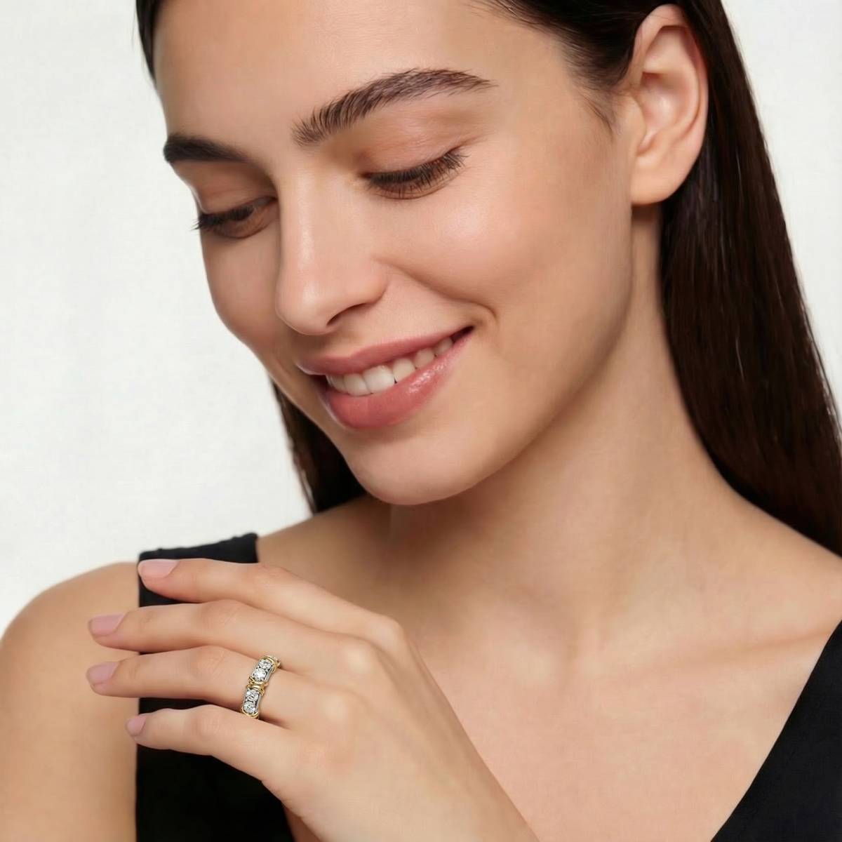 AV Signature Womens Ring with White Round Stone – on White Gold
