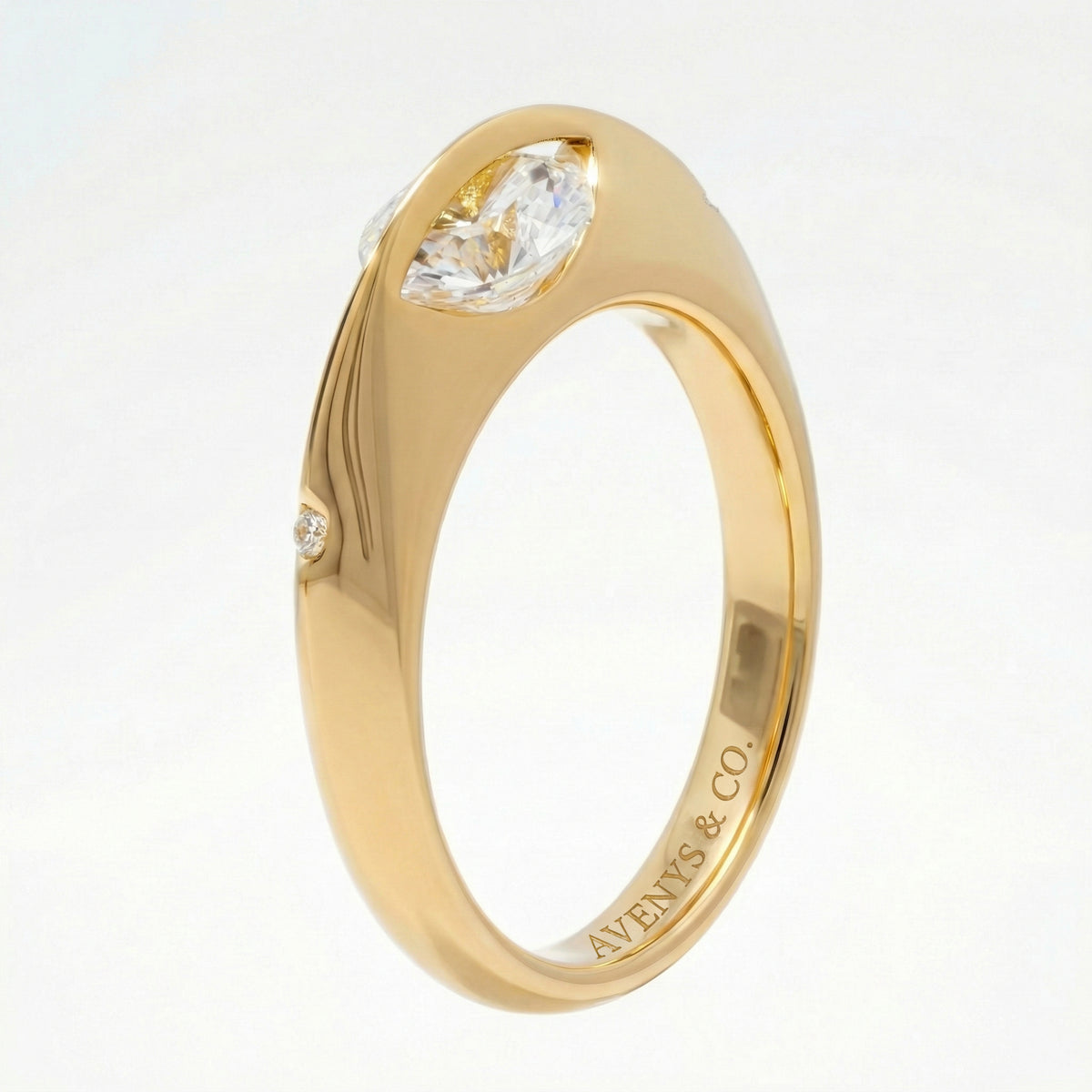 Dancing Diamonds Slim Ring with White Round Stone – on Yellow Gold