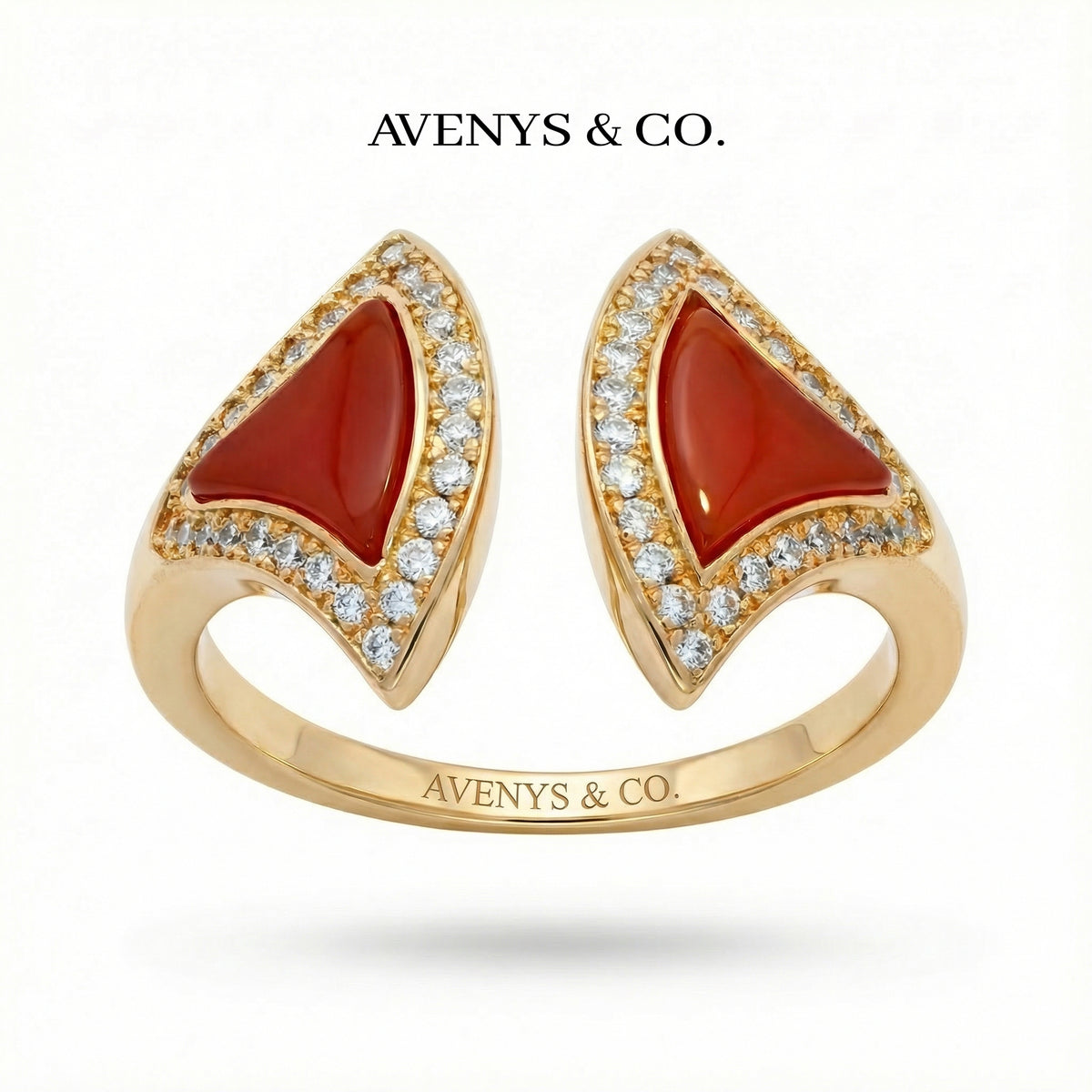 Fan Halo Ring with White Round Stone – on Yellow Gold