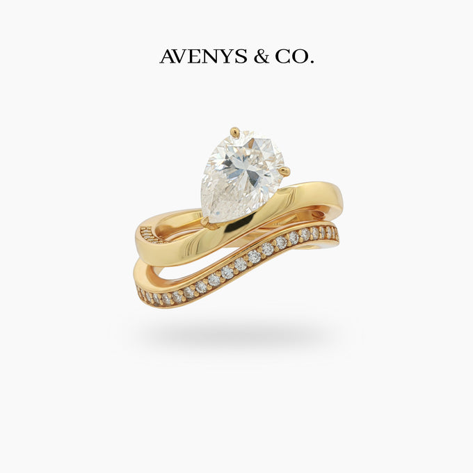 Wave Pave Double Ring with White Pear Stone – on Yellow Gold