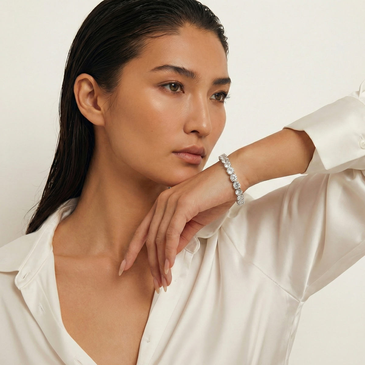 Statement Tennis Bracelet (6mm) with White Round Stone – on White Gold