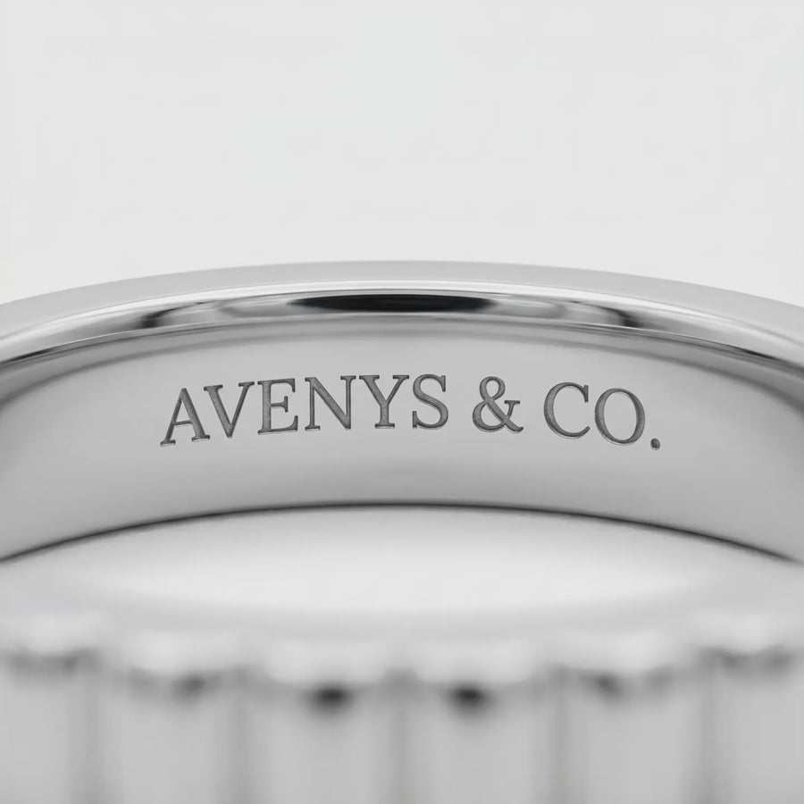 Quatre Duo Band Ring Set - on White Gold — WEB product video