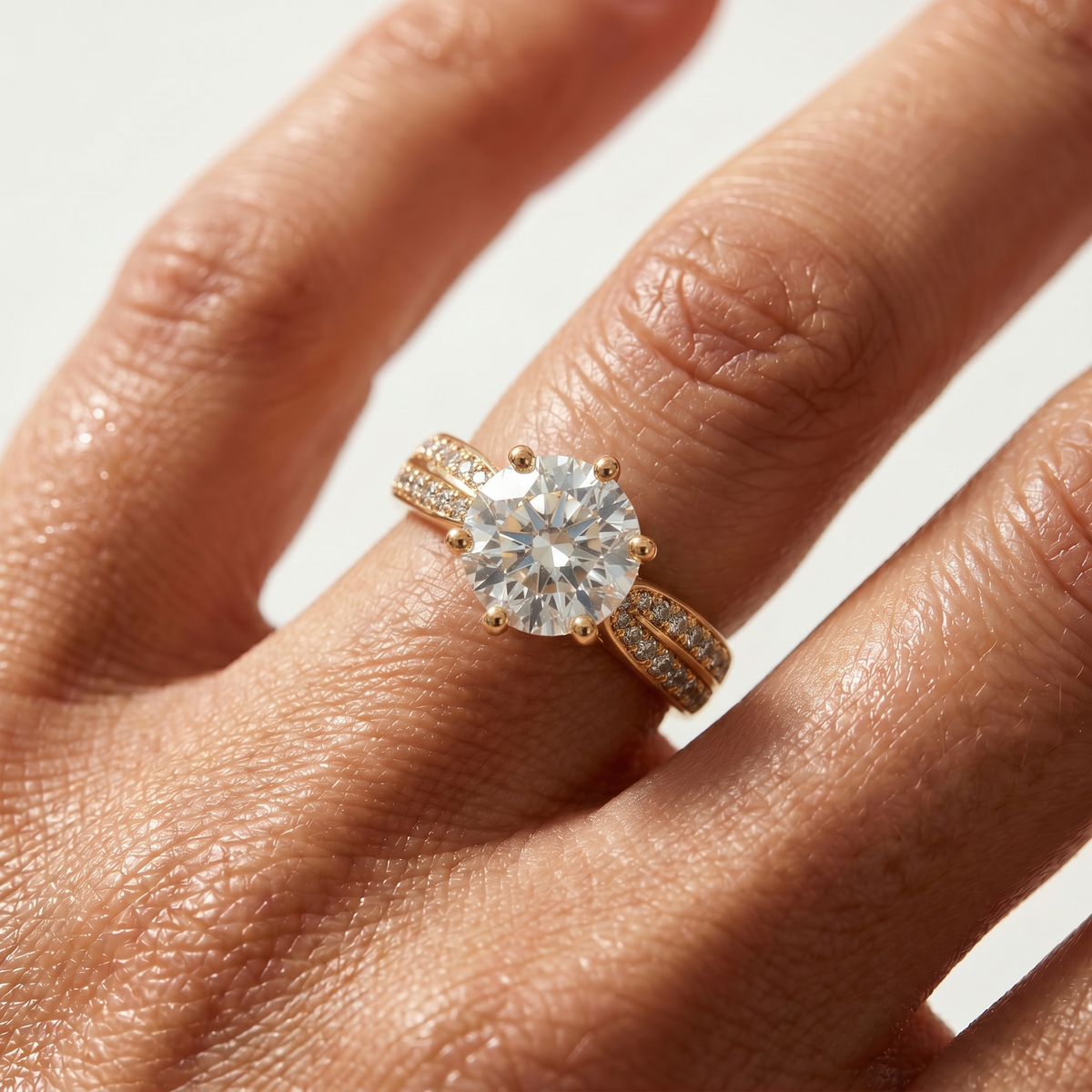 Twist Pave Solitaire Ring with white round stone on yellow gold, view 5